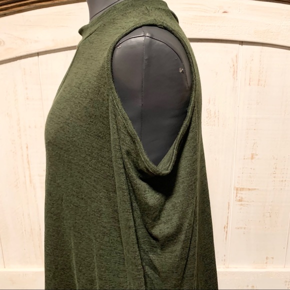 Green Long Sleeve Cold Shoulder Top - Picture 2 of 5